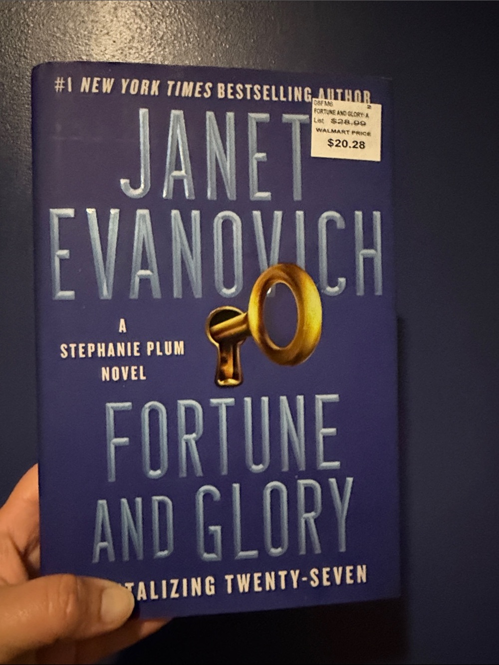 Janet Evonovich Fortune & Glory -(Stephanie Plum) NEW